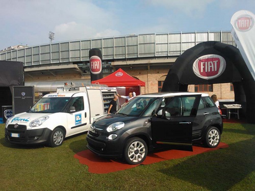 Il nuovo fiore all'occhiello Store Van in mostra alla 25^ Maratona d'Italia